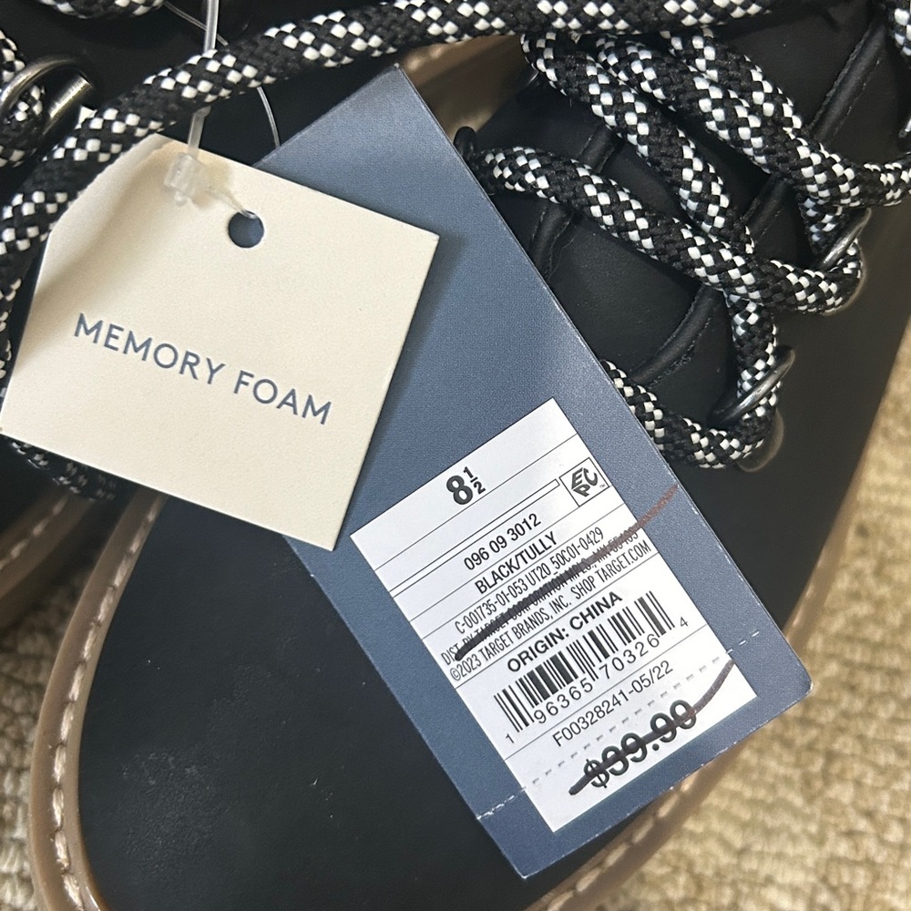 Women's Tully Lace-Up Winter Hiking Boots Black - Universal Thread -9.5 NWT - Picture 5 of 5